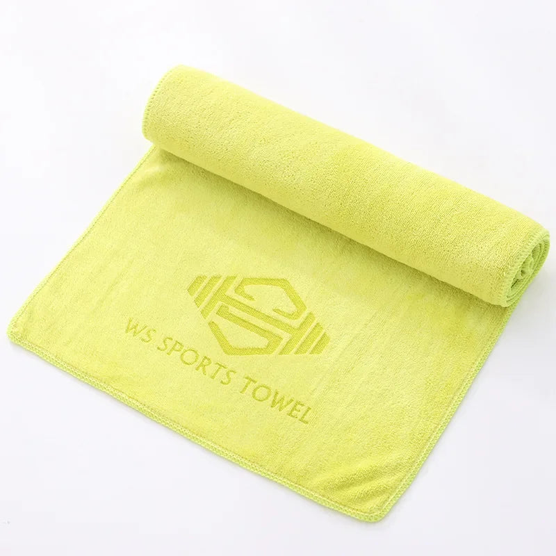 serviette sport microfibre absorption rapide vert bleu violet gris roseWSCS