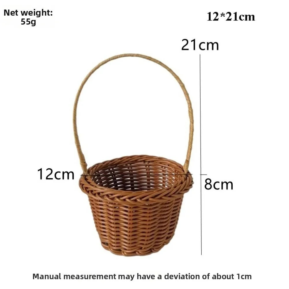 panier tressé marron clair poignée utilisation multiple réutilisable traditionnel maison fleurs rangement