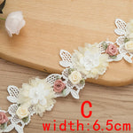 ruban dentelle fleurs papillons blanc rose pâle vert clair mariage vintage romantique artisanal DIY