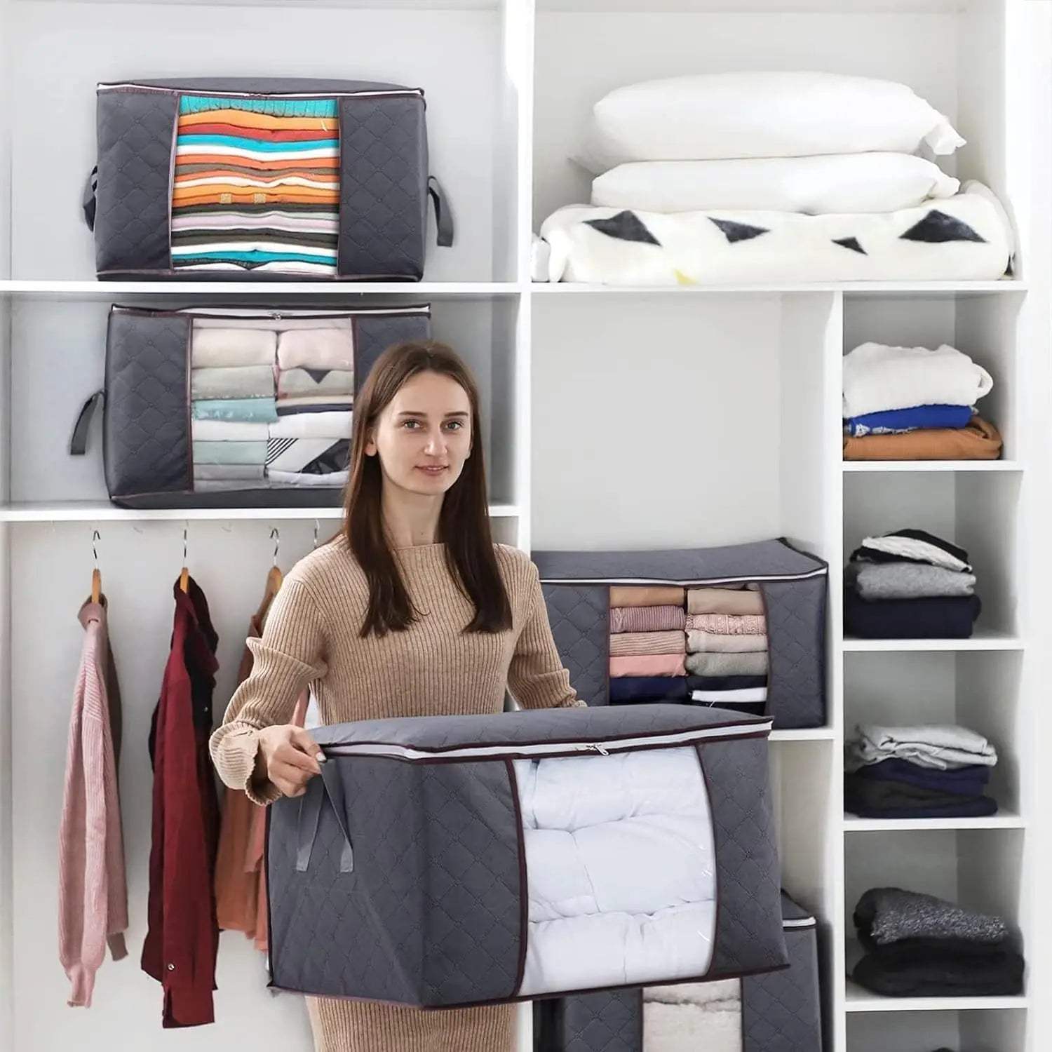 Sac de rangement pour couette pliable gris clair avec housse