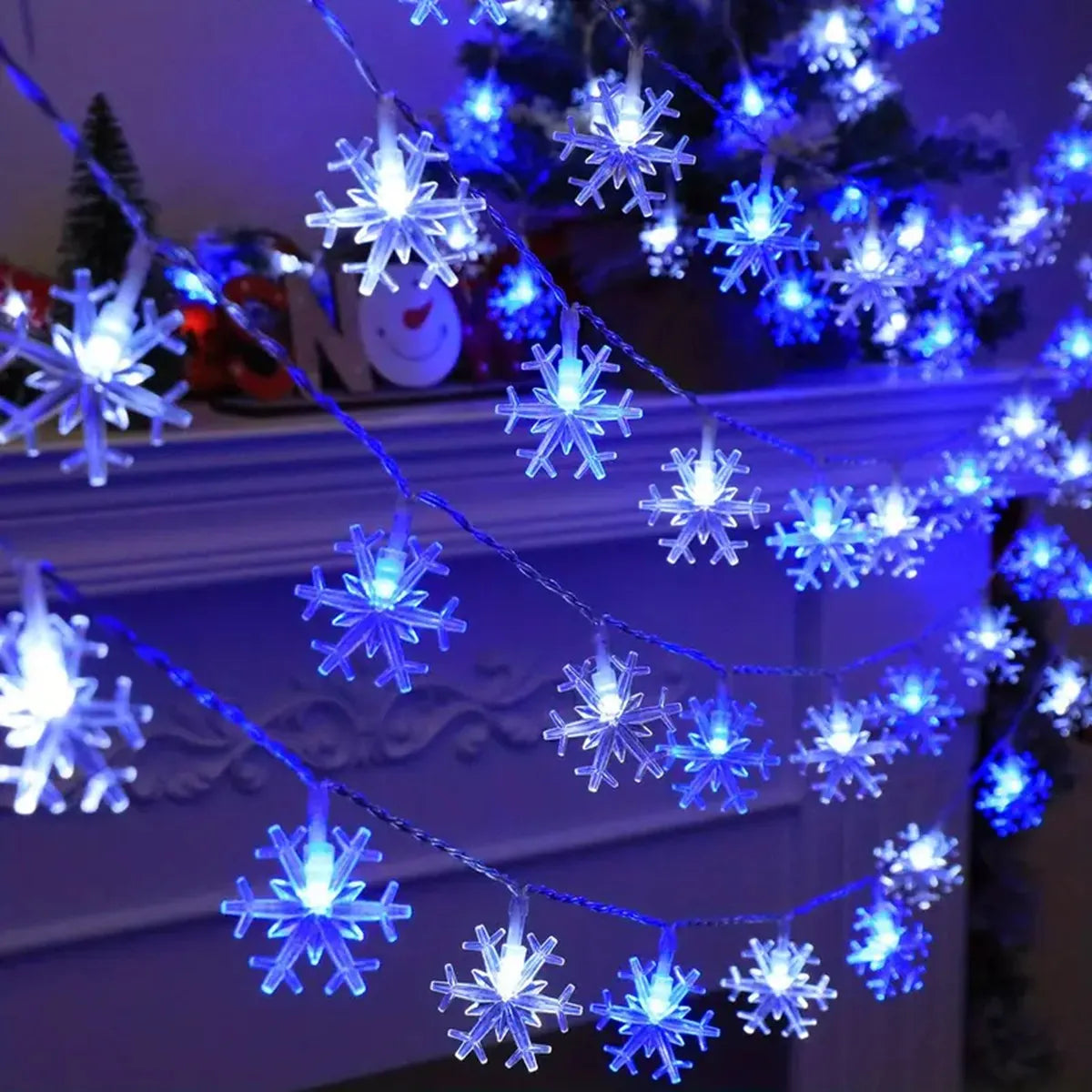 guirlande lumineuse flocons neige blanc bleu vacances noël ambiance intérieure extérieure led festive jardin