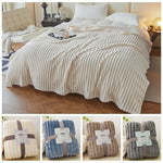 couverture polaire rayures horizontales beige moderne fixations rubans hiver maison qualité catégorie respirante