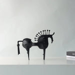 sculptures abstraites chevaux métal noir modernes maison 30cm 20cm texturées points sphères