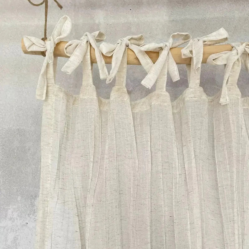 rideau tissu voile blanc cassé bohème semi transparent texture froissée fenêtre
