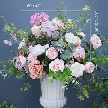 arche décorative florale violet rose blanc vert fleurs artificielles feuillage classique extérieur mariage événement