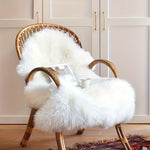 coussin fourrure beige blanc rose noir confortable moderne amovible lavable