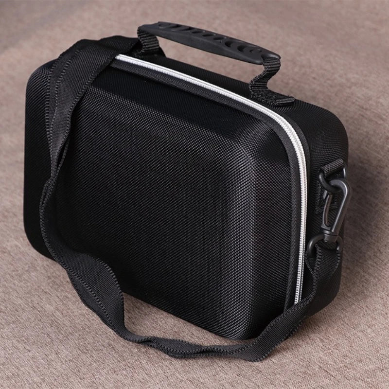 sac main noir tissu rayures diagonales pratique moderne bandoulière poignée compartiments multifonctionnels