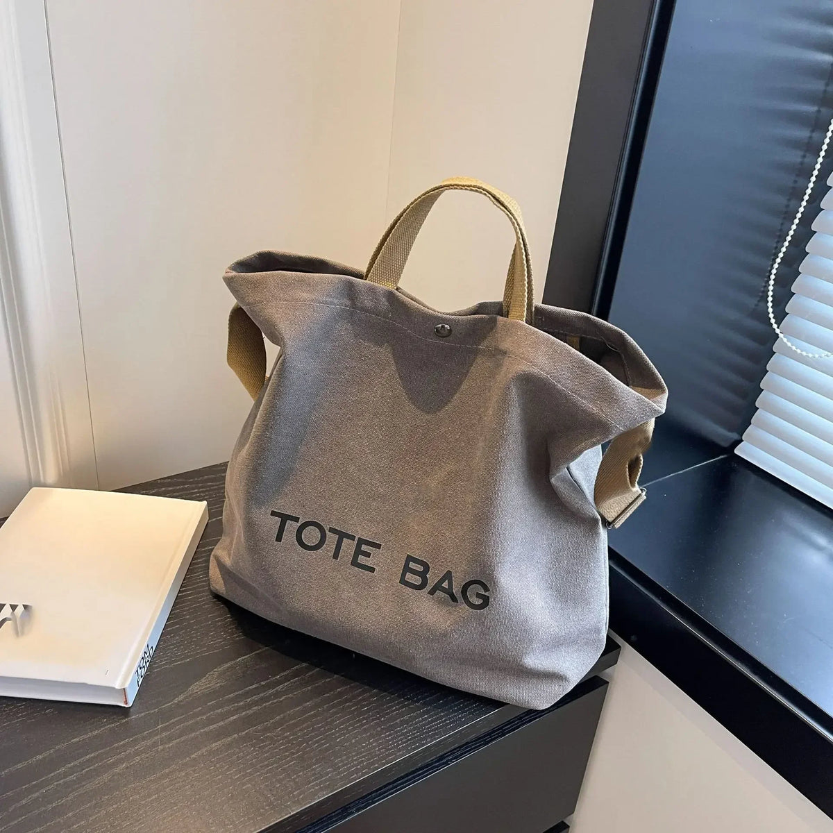 sac fourre tout toile douce lettres décontracté poche zippée beige matériau canvas casual étudiant
