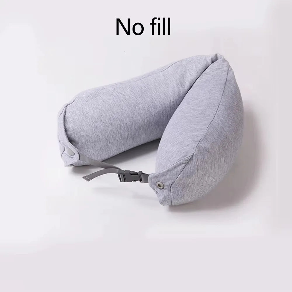 coussin voyage capuche gris clair mousse mémoire forme cale confortable pratique ceinture sécurité écouteurs