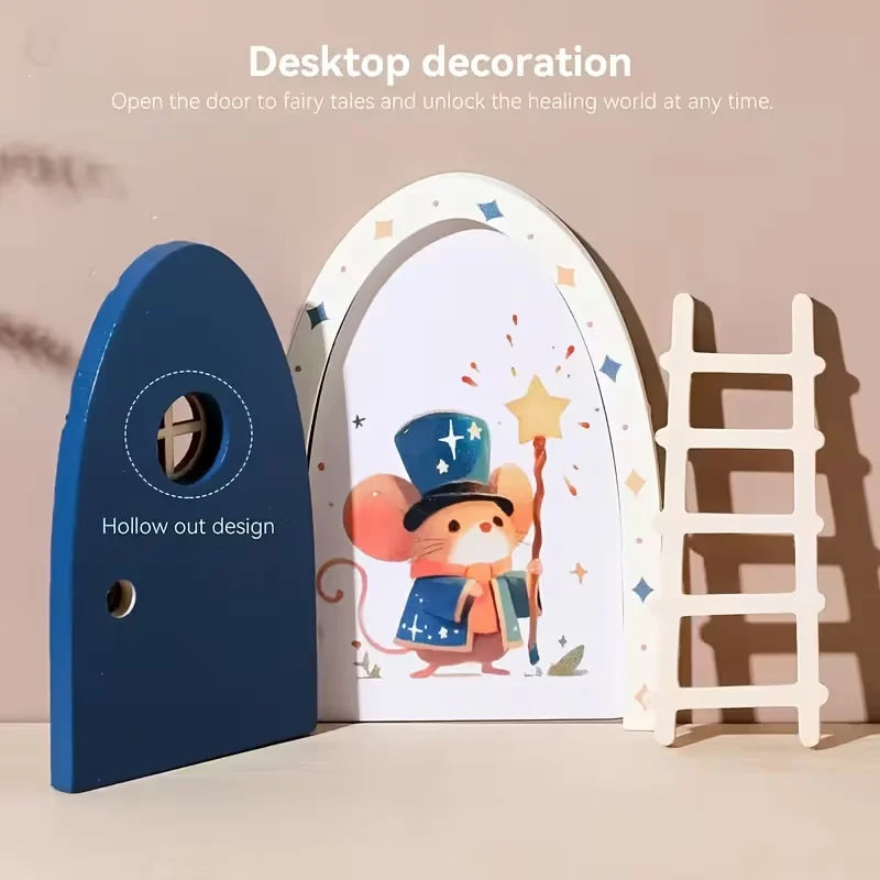 décoration enfantine contes fées miniatures portes souris chapeaux illustrations bleu jaune rose