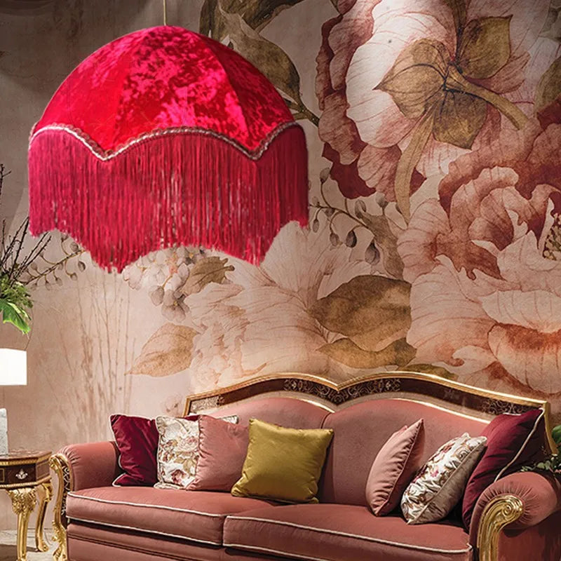 lampe suspendue abat jour velours franges classique luxueux violet rouge rose bleu vert chambre