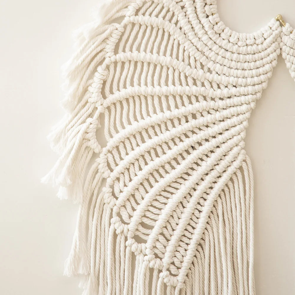 décoration murale ailes macramé blanc boho artisanal franges anneaux métalliques