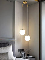 suspension lumineuse moderne sphérique verre opale noir blanc doré minimaliste