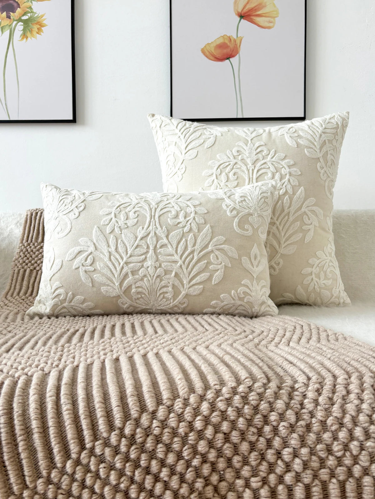 taie d'oreiller motif floral brodé polyester élégant décoration maison coussin beige fixations