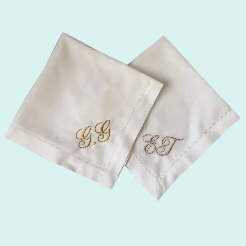 serviette table coton blanc broderie monogrammée personnalisée mariage banquet décoration classique
