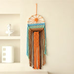 décoration murale bohème dreamcatcher macramé géométrique orange bleu marron artisanal chambre salon