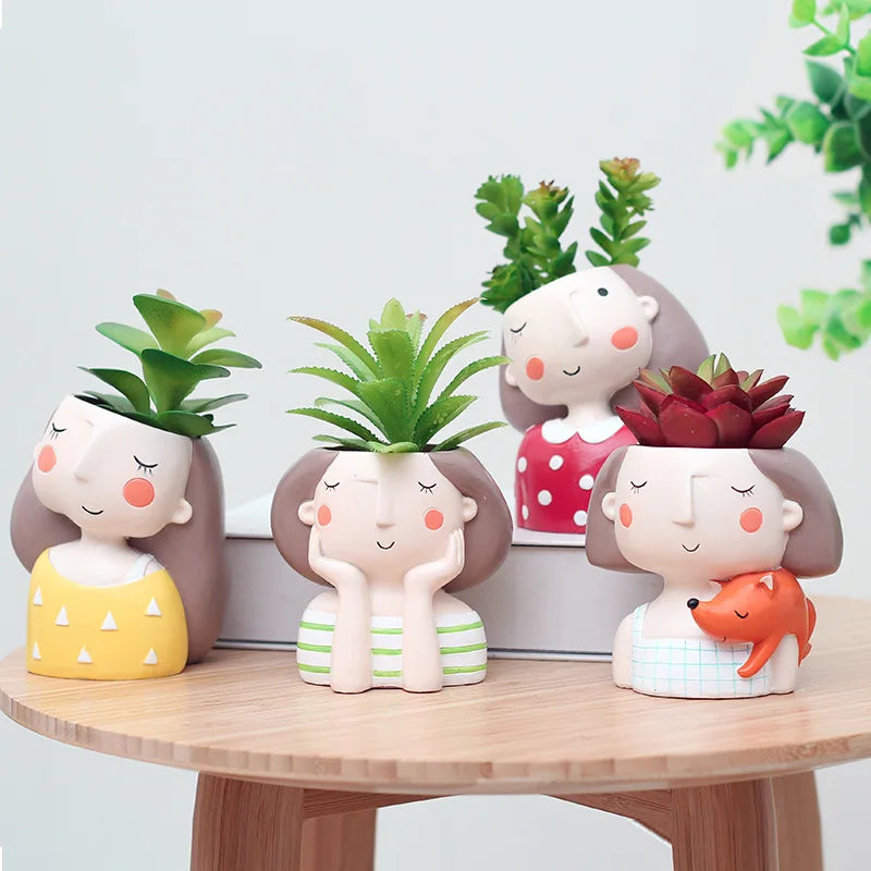 figurines décoratives cartoon fleurs reliefs cheveux stylisés plante succulente verte rose beige