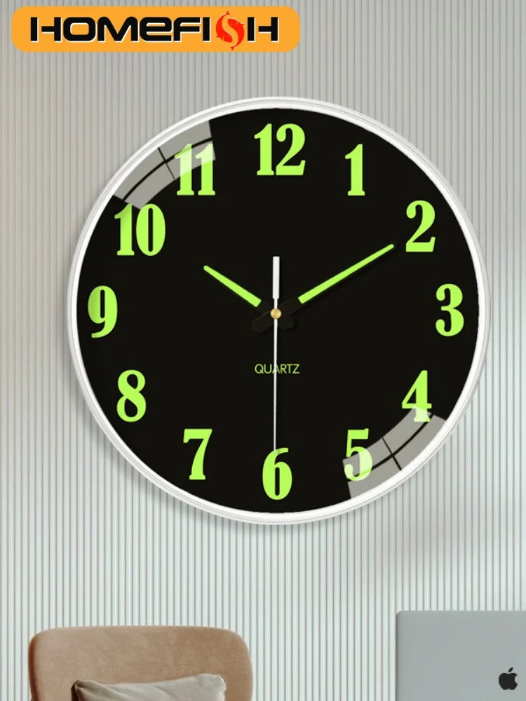 horloge murale moderne fond noir cadres blancs aiguilles vert fluo números blancos lignes blanches