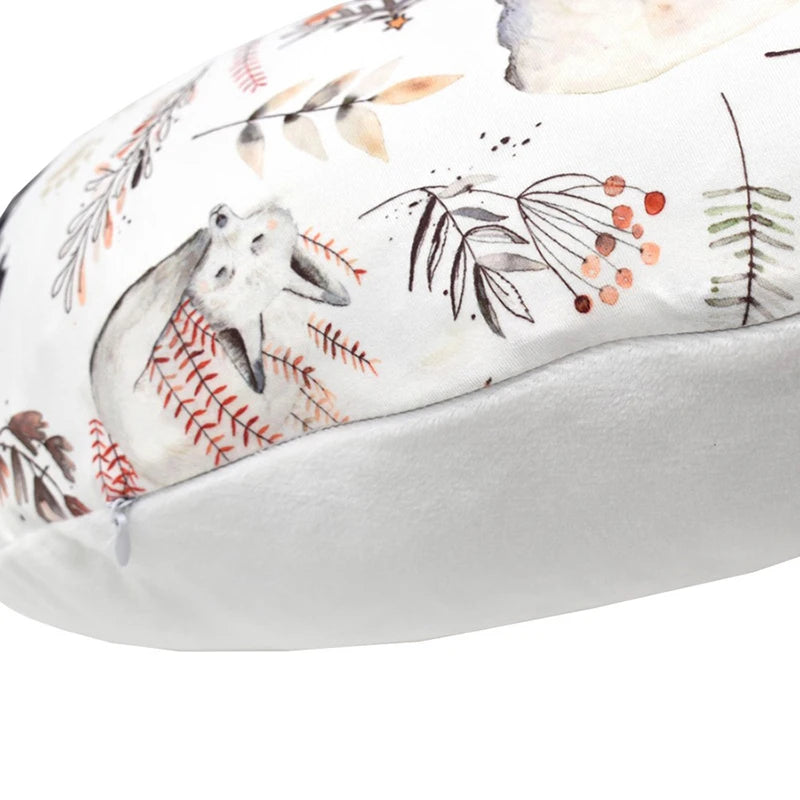 housse coussin allaitement bébé imprimé animal ours renard arbres feuilles moderne blanc unisexe ans