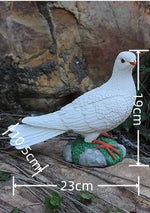 statues pigeons blancs relief plumes mousse artificielle base rocher extérieur intérieur ornement animal decoration