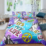 Vue de dessus de la housse de couette Liberty avec design coloré