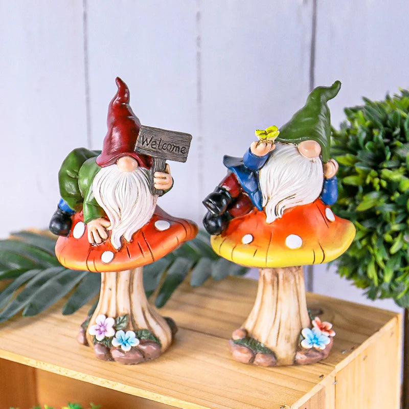 statue gnome jardin résine rouge blanc vert bienvenue fleur décoration patio fantaisie rustique