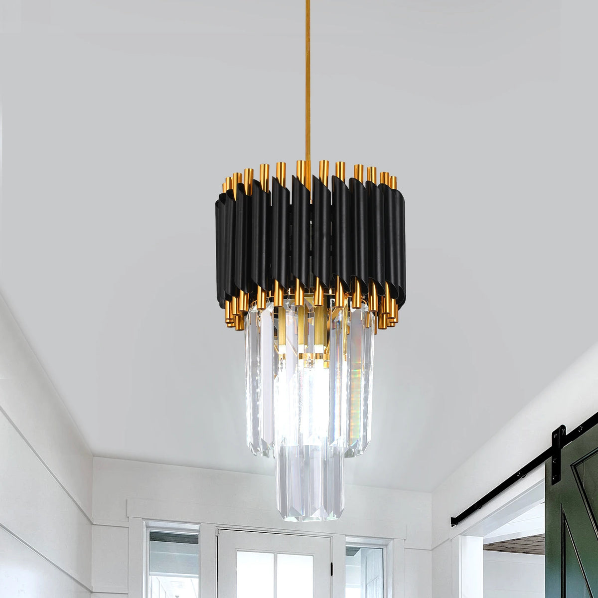 suspension lumineuse moderne noir doré cristal led rayures horizontales tubes transparents éclairage quotidien