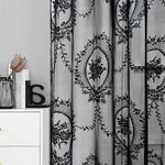 rideau voilage gris foncé motifs floraux translucide bohème chic vintage chambre coucher