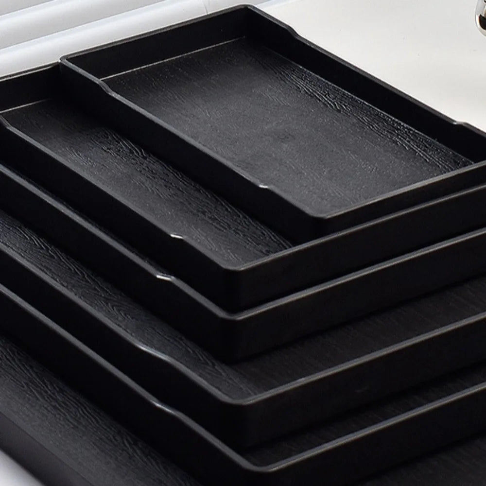 assiettes plastique texture bois moderne noir grandes tailles rangement utilisation