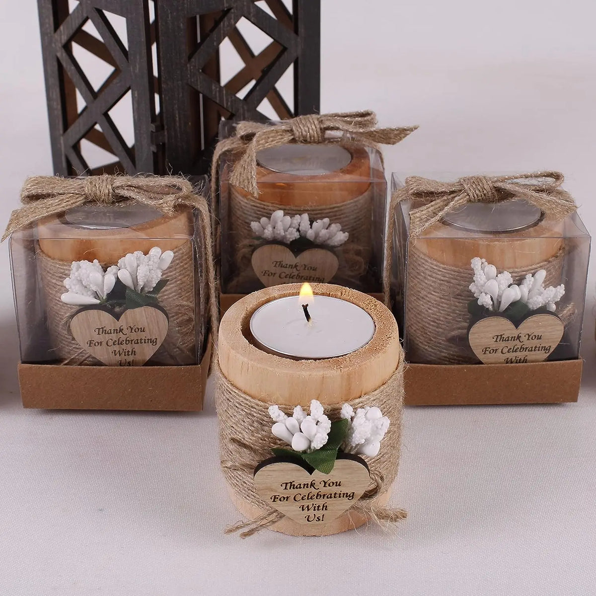 bougies poser blanc motif papier kraft fleurs blanches étiquette cœur rustique mariage remerciement 12