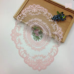 serviettes table brodées florales dentelle vintage blanc beige orange 30x43cm