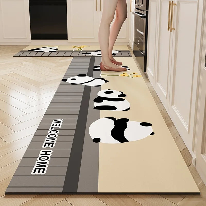 Motif de patte de panda sur un tapis dans une cuisine moderne.