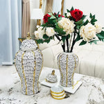 vase géométrique pois bordure dorée blanc noir intérieur élégant classique deco fleur pot gingembre