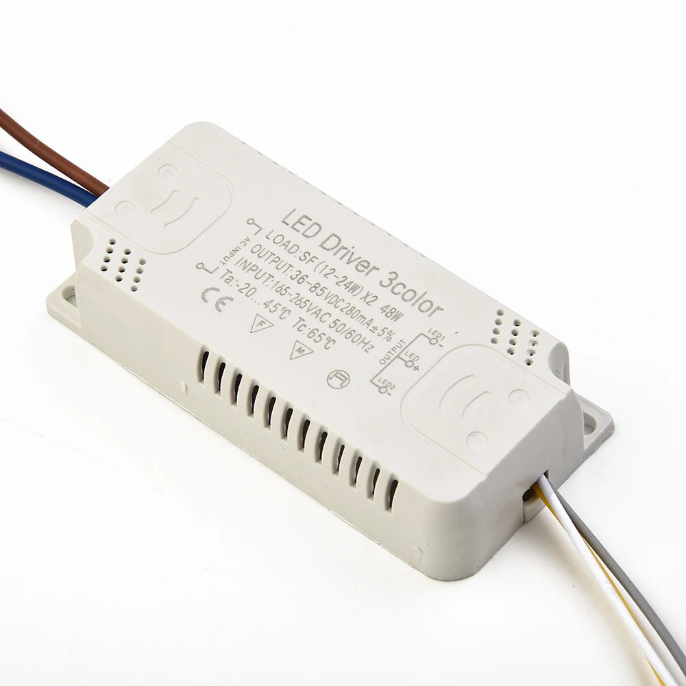 transformateur led blanc moderne câbles jaune bleu marron plat lisse