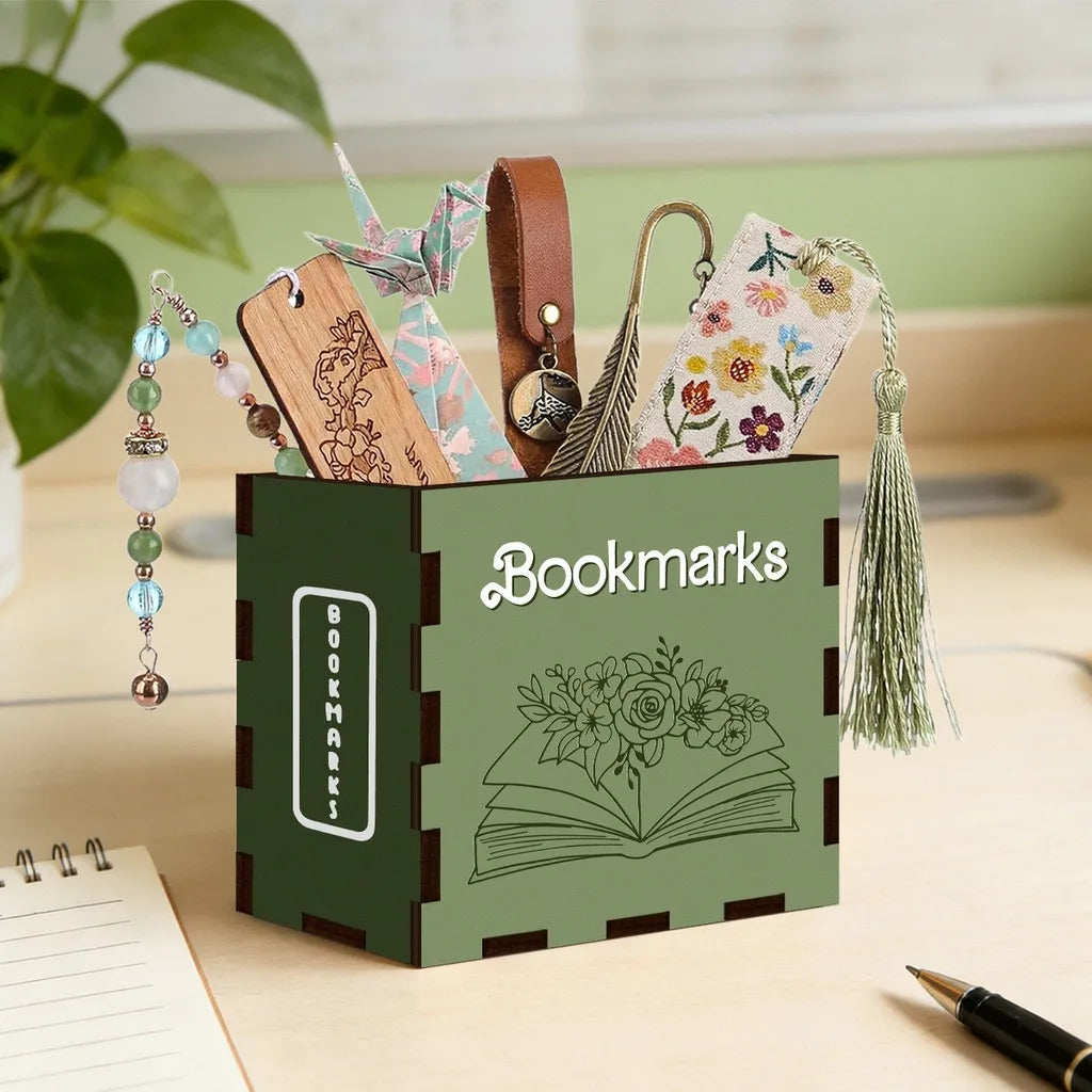 rangement bois marque pages décoratif literaire dessins fleurs livres ouverts