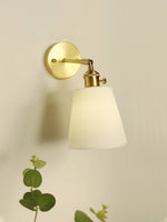 Comparaison des couleurs d'émission blanc chaud et froid de la lampe