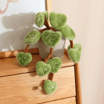 plante peluche pothos feuilles coeurs vert clair decoration intérieure tissu doux pot tissu beige