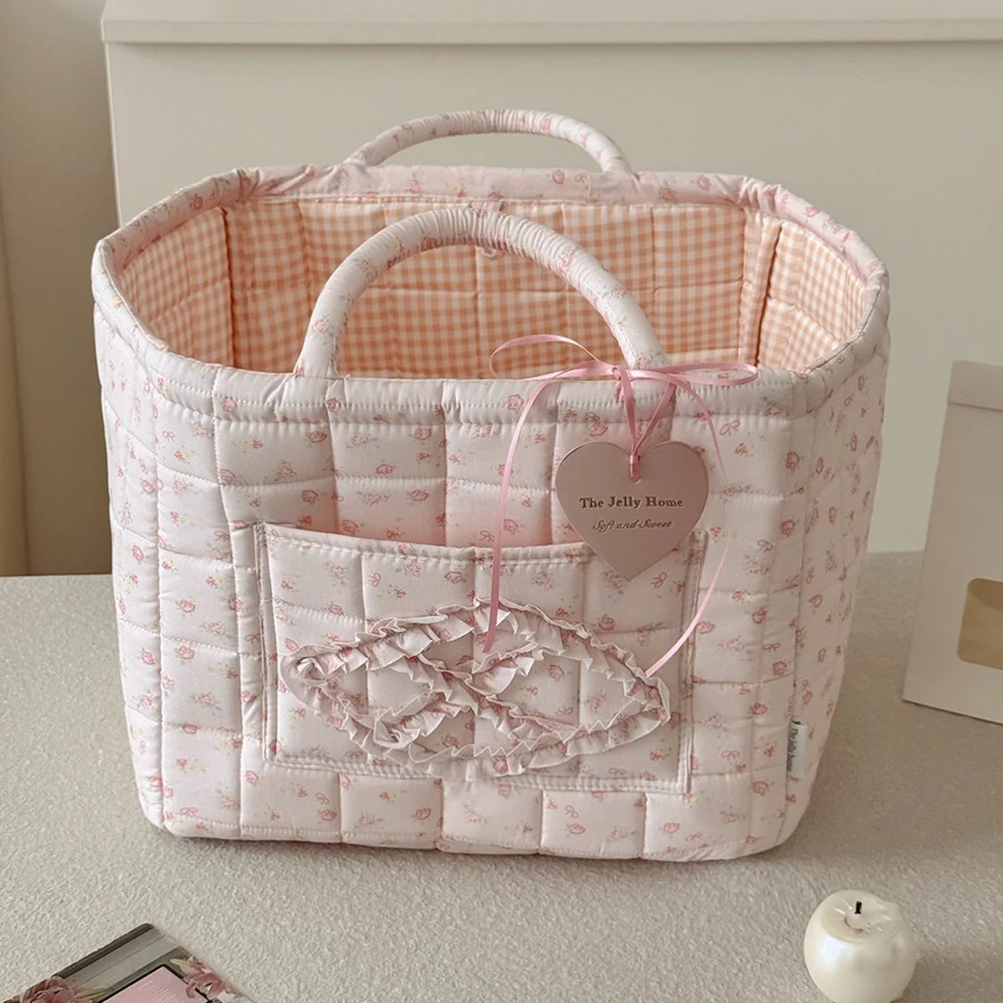 panier rangement tissu rose motifs floraux doux romantique