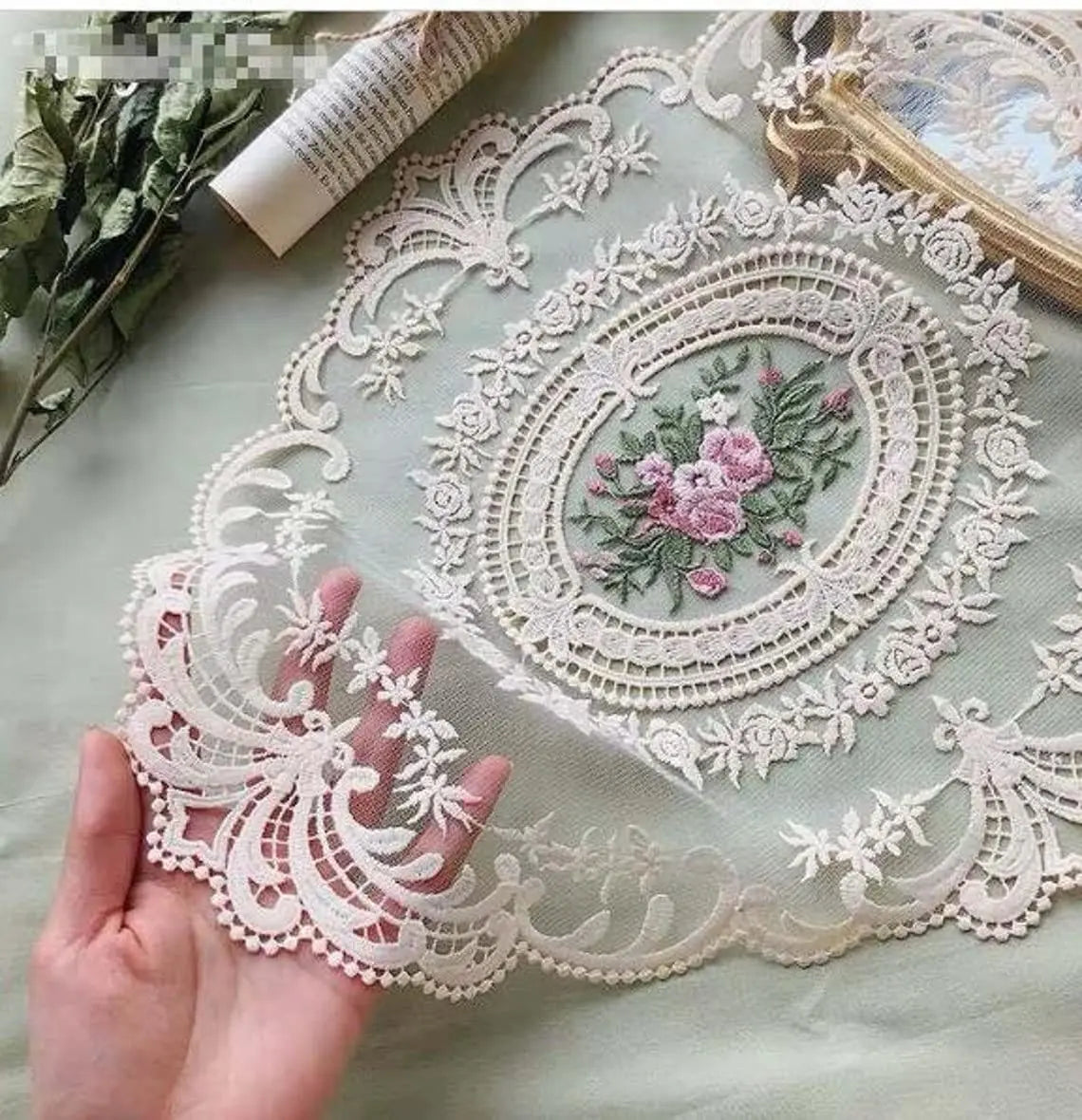 serviettes table classiques broderie florale dentelle polyester blanc cassé vintage respectueux environnement set longueurs