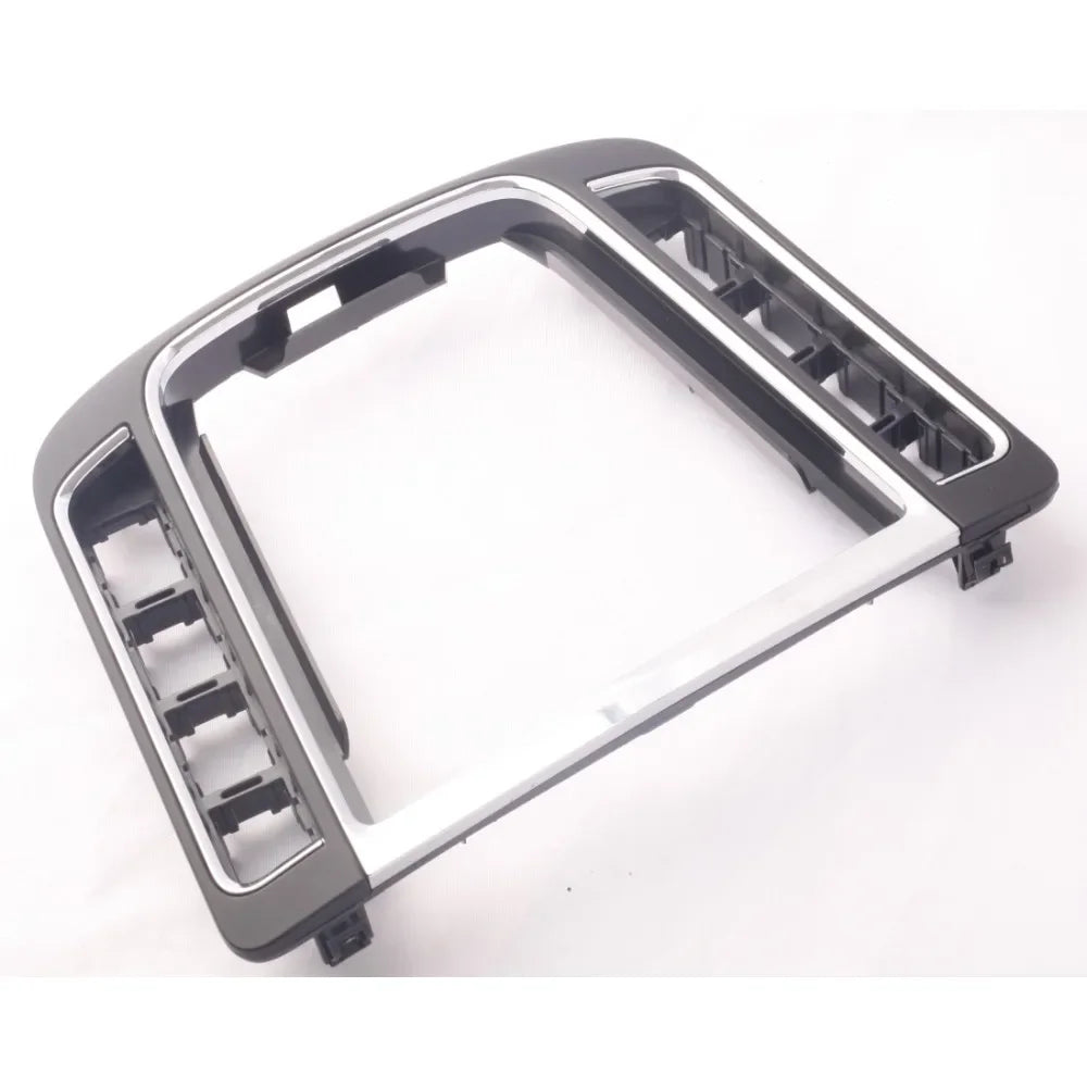 pièce auto console centrale cadre levier vitesse noir gris argent chromé moderne