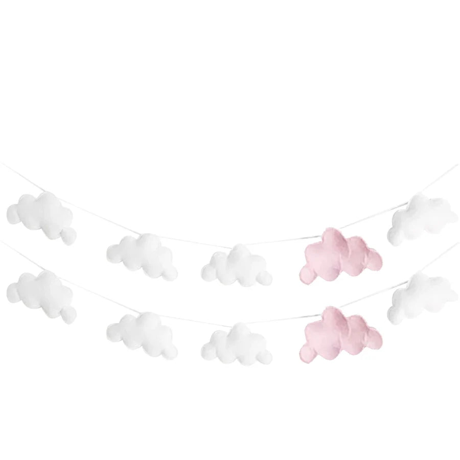 guirlande nuages feutre doux moderne blanche rose bleu gris verte chambre