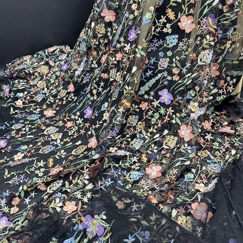 tissu brodé floral semi transparent polyester multi couleurs occasion quotidien tulle 3d embossé trame