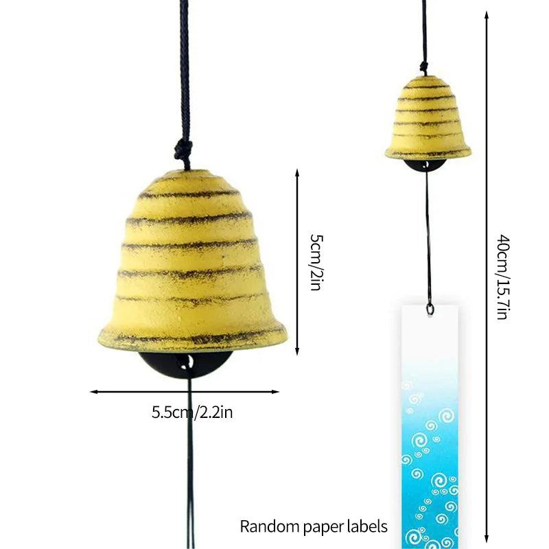 cloches vent japonaises vert bleu jaune motifs géométriques texture rugueuse cordelette décoration extérieure classique