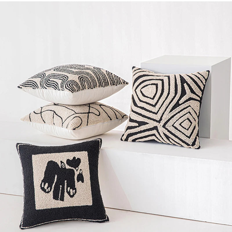 coussin brodé géométrique moderne beige noir amovible lavable