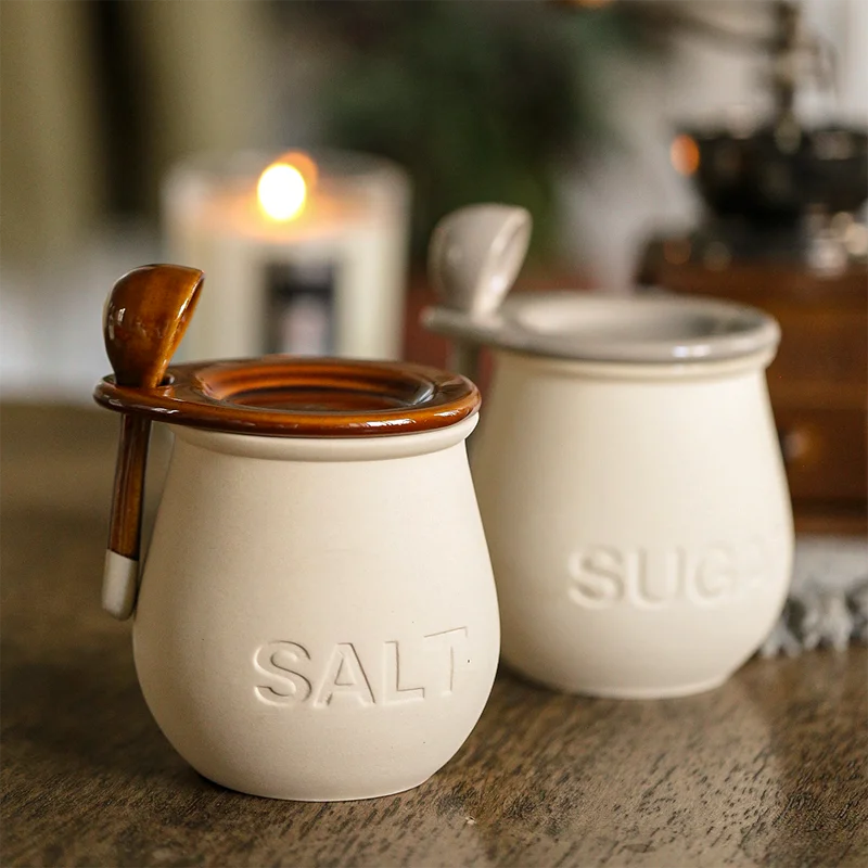pots sel sucre céramique vintage embossé rouille crème cuillères bois fixées ensemble rustic farmhouse