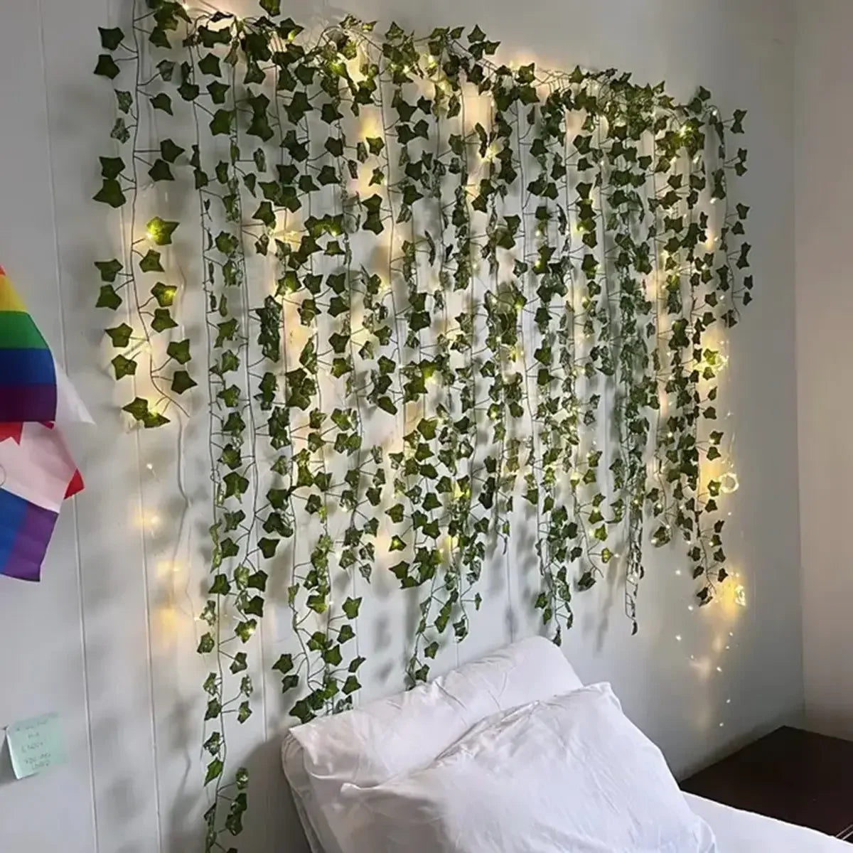 guirlande lumineuse feuilles vertes lierre lumière blanche moderne décoration chambre vacances télécommande usb