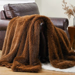 couverture fourrure marron foncé luxueuse douillette grande taille automne hiver usage multiple intérieur voyage