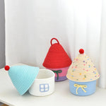 organisateur tissé main bleu blanc rouge rose vert fenêtre pompon suspension créatif maison miniature