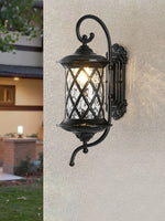 lampe murale bronze noir verre opalin classique vintage grille ajourée mur fixée interrupteur bouton
