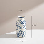 vases decoratifs ceramic bleu blanc motifs floraux salon deco